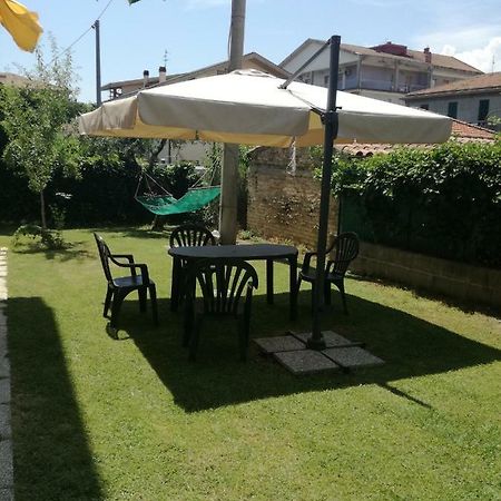 Short Lets Pescara Apartment ภายนอก รูปภาพ