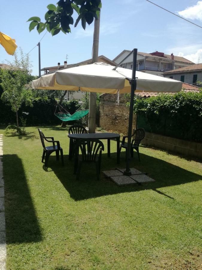 Short Lets Pescara Apartment ภายนอก รูปภาพ